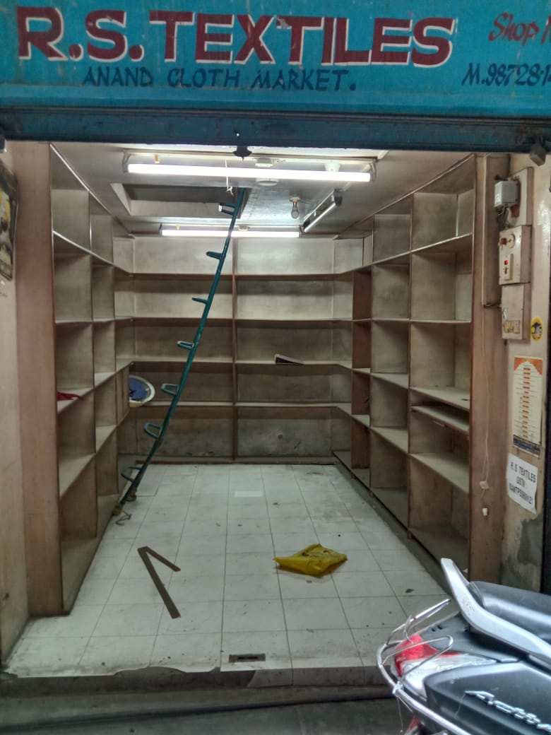 104 sq ft shop for rent chaura bazar ludhiana