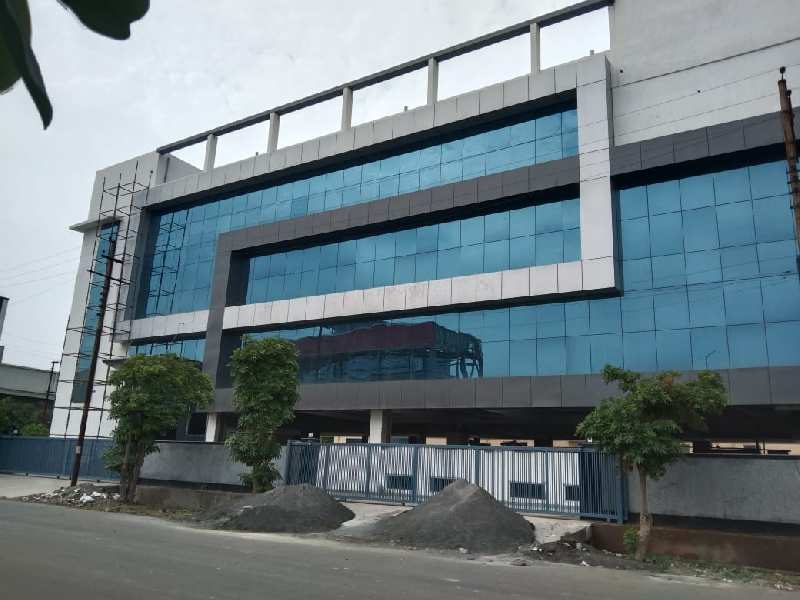 4001 Sq.ft. Office Space For Rent In Sector 136, Noida (4100 Sq.ft.)