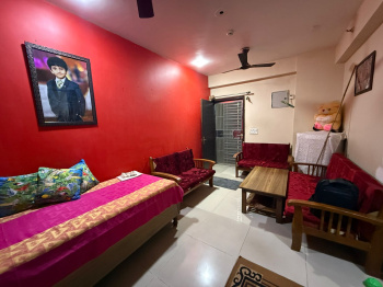 2.5 BHK Flats & Apartments for Rent in Sector 16, Greater Noida (1350 Sq.ft.)