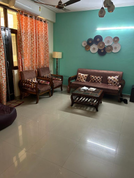 2 plus study flat available in crossing republic