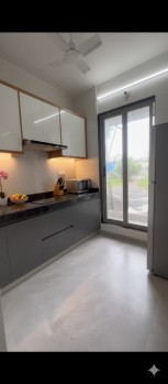 Flats & Apartments for Sale in Dombivli East, Thane (700 Sq.ft.)