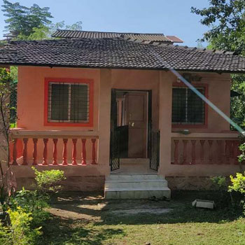 NA 22 guntha farmhouse for sale just 2 min walkable from 12 month flowing river, Karjat.