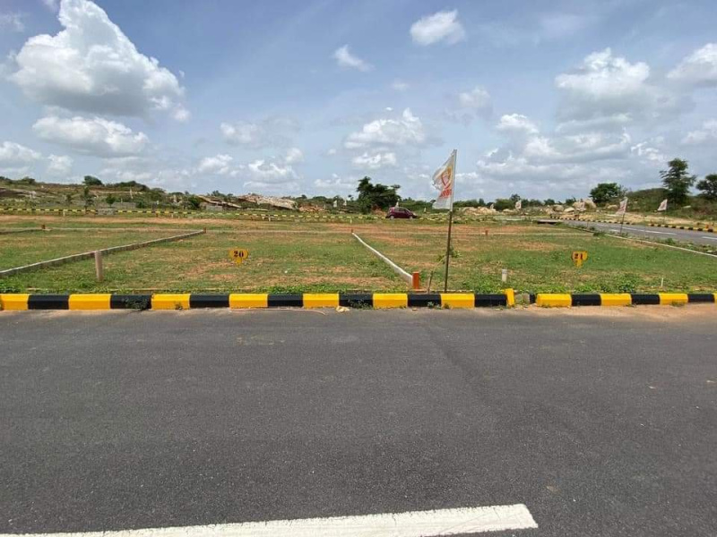 PREMIUM RESIDENTIAL PLOTS AT BADLAPUR