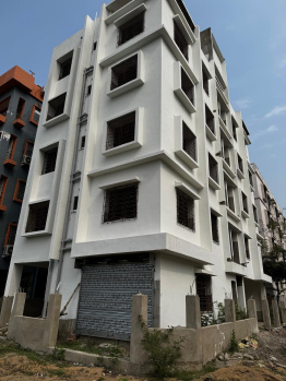 2 BHK Flats & Apartments for Sale in New Town, Kolkata (825 Sq.ft.)
