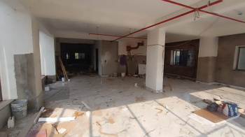 590 Sq.ft. Showrooms for Rent in Chinar Park, Kolkata