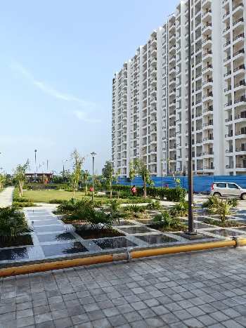 2 BHK Flats & Apartments for Sale in Shaheed Path, Lucknow, Lucknow (968 Sq.ft.)