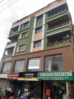 2 BHK Flats & Apartments for Sale in Sinthi More, Kolkata (900 Sq.ft.)