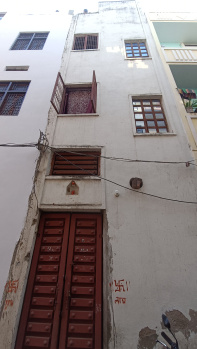 Small house in Mahmoorganj Varanasi