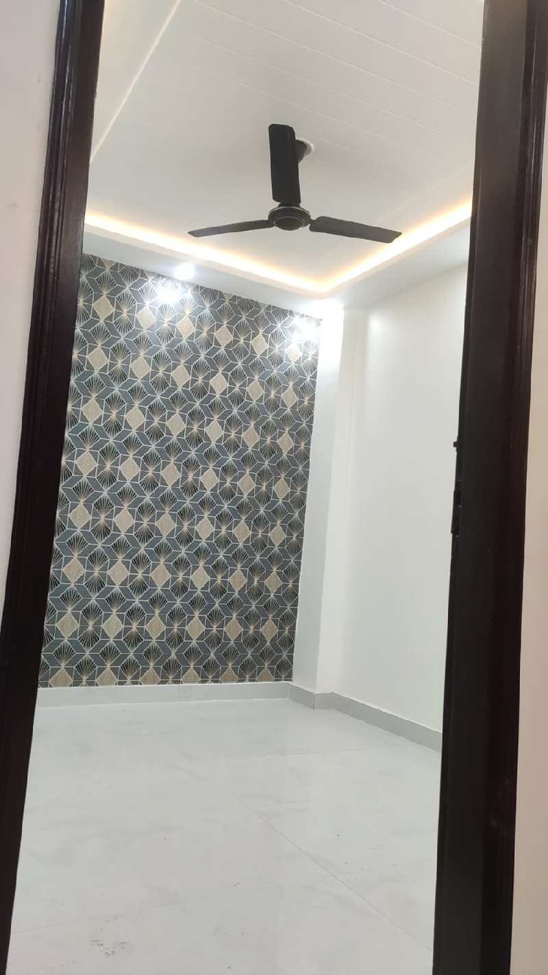 2 BHK Builder Floor for Sale in Dwarka Mor, Dwarka, Delhi (460 Sq.ft.)