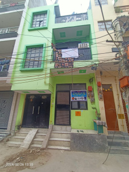2 BHK Individual Houses / Villas for Sale in Block L, Mohan Garden, Delhi (585 Sq.ft.)