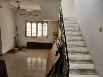 Individual Houses for Rent in Chanakyapuri, Ahmedabad (2000 Sq.ft.)