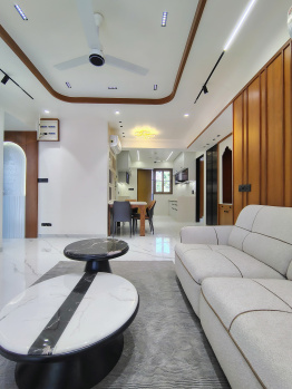 Flats & Apartments for Sale in Ambawadi, Ahmedabad (320 Sq. Yards)