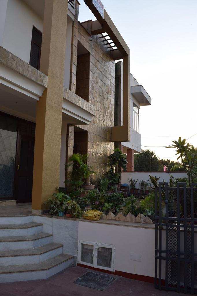 5 BHK Individual Houses / Villas For Sale In Shyam Nagar, Jaipur (7000 Sq.ft.)