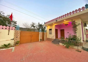 Hotel & Restaurant for Sale in Kukas, Jaipur (3400 Sq. Yards)