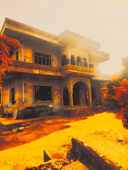 Farm House for Sale in Amber, Jaipur (2200 Sq. Yards)