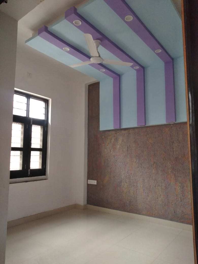 4 bhk duplex uit convert  house new construction. as pics
