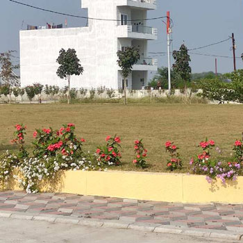 Property for sale in Bada Bangarda, Indore