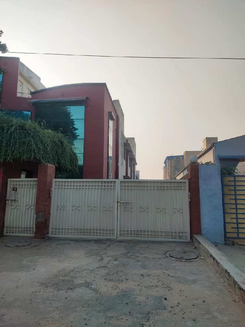 30000 Sq.ft. Factory / Industrial Building for Rent in Sector 7, Gurgaon