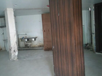 Commercial Showrooms for Lease