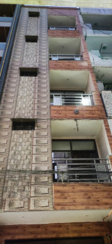 8 BHK Individual Houses / Villas for Sale in Dwarka Mor, Dwarka, Delhi (560 Sq.ft.)