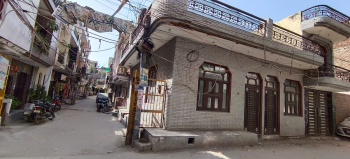4 BHK Individual Houses / Villas for Sale in Dwarka Mor, Dwarka, Delhi (108 Sq. Yards)