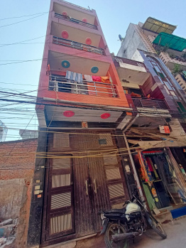 7 BHK Individual Houses / Villas for Sale in Dwarka Mor, Dwarka, Delhi (45 Sq. Yards)