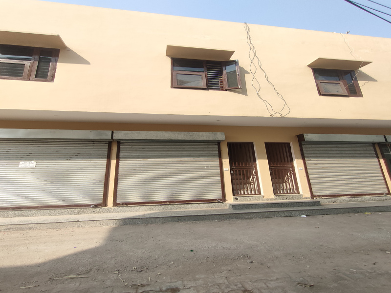 33 Sq. Yards Commercial Shops for Sale in Shiva Enclave, Zirakpur