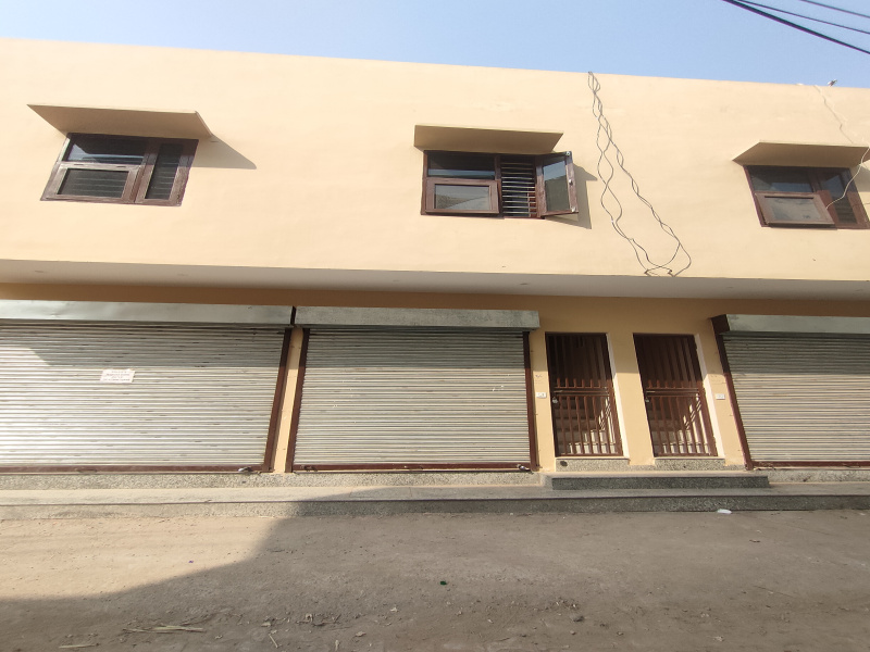 33 Sq. Yards Commercial Shops for Sale in Shiva Enclave, Zirakpur