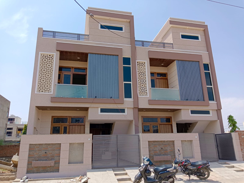 5 BHK Individual Houses / Villas for Sale in Rajasthan (2400 Sq.ft.)