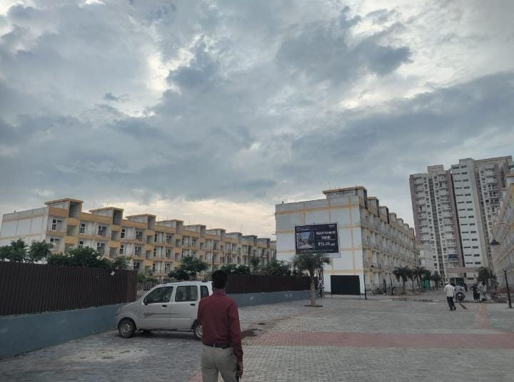 3 BHK Flats & Apartments for Sale in Sector 94, Bhiwadi