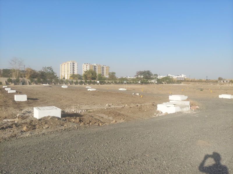 Wardha road ready to move plots