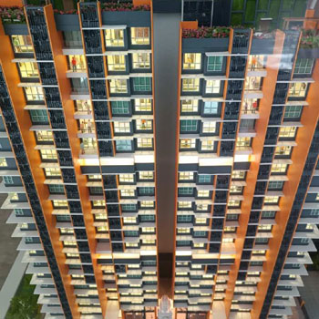 Luxury Apartment Available for Sale with Jain Mandir In Building Premises in Goregaon West