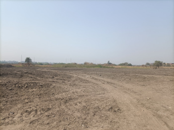 Industrial Land / Plot for Sale in Chikhli, Navsari (200000 Sq.ft.)