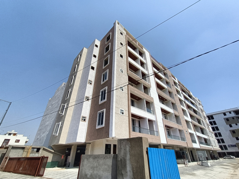 4 BHK Flats & Apartments for Sale in Ajmer Road, Jaipur (1975 Sq.ft.)