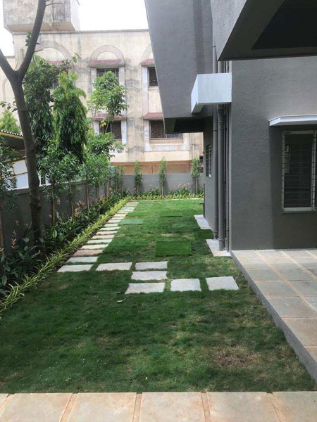 4 BHK Individual Houses / Villas for Sale in Parsi Colony, Pune (1058 Sq. Meter)