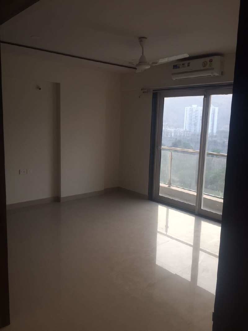 1 BHK Flats & Apartments for Sale in Kamothe, Navi Mumbai (425 Sq.ft.)