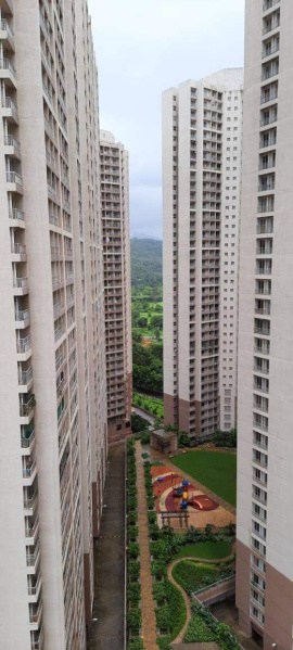 3 BHK Flats & Apartments for Sale in Sector 44, Navi Mumbai (1050 Sq.ft.)