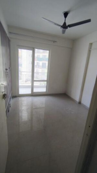 Flats & Apartments for Sale in Sector 102, Gurgaon (600 Sq.ft.)