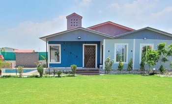 3 BHK Farm House for Sale in Sector 151, Noida (2000 Sq. Yards)