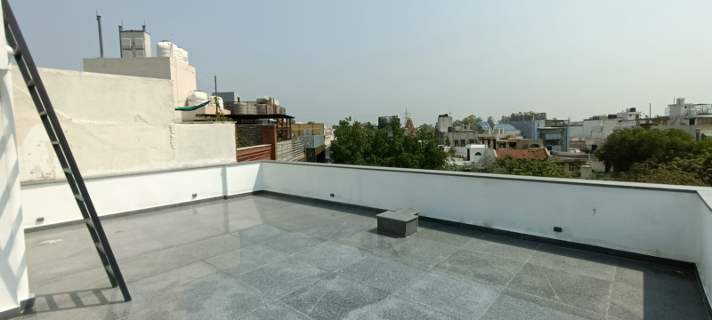 3 BHK Flats & Apartments for Sale in Block D, Hauz Khas, Delhi (200 Sq. Yards)
