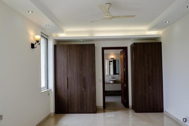 3 BHK Flats & Apartments for Sale in Greater Kailash Enclave I, Greater Kailash, Delhi (217 Sq. Yards)