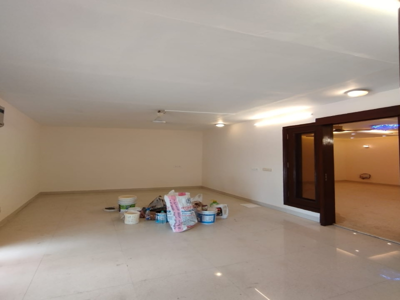 4 BHK Builder Floor for Sale in Block B, Greater Kailash I, Delhi (500 Sq. Yards)