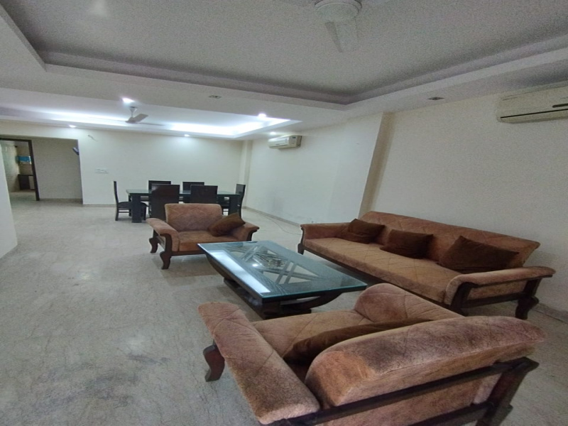 3 BHK Flats & Apartments for Sale in Pocket 40, Chittaranjan Park, Delhi (160 Sq. Yards)
