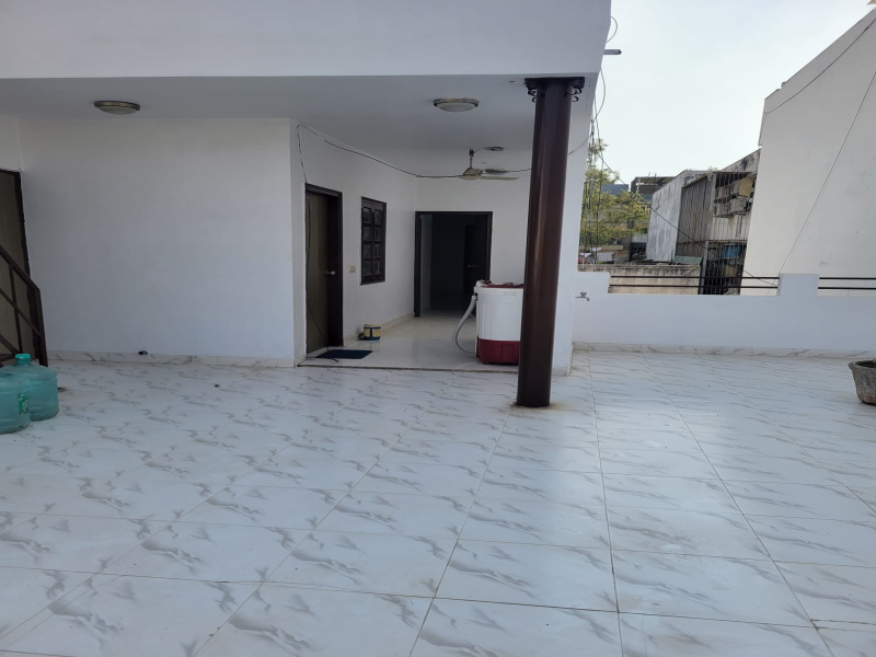 3 BHK Builder Floor For Sale In Block L Lajpat Nagar III, Lajpat Nagar, Delhi (200 Sq. Yards)