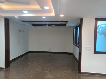 3 BHK Builder Floor for Sale in Block B, East Of Kailash, Delhi (300 Sq. Yards)
