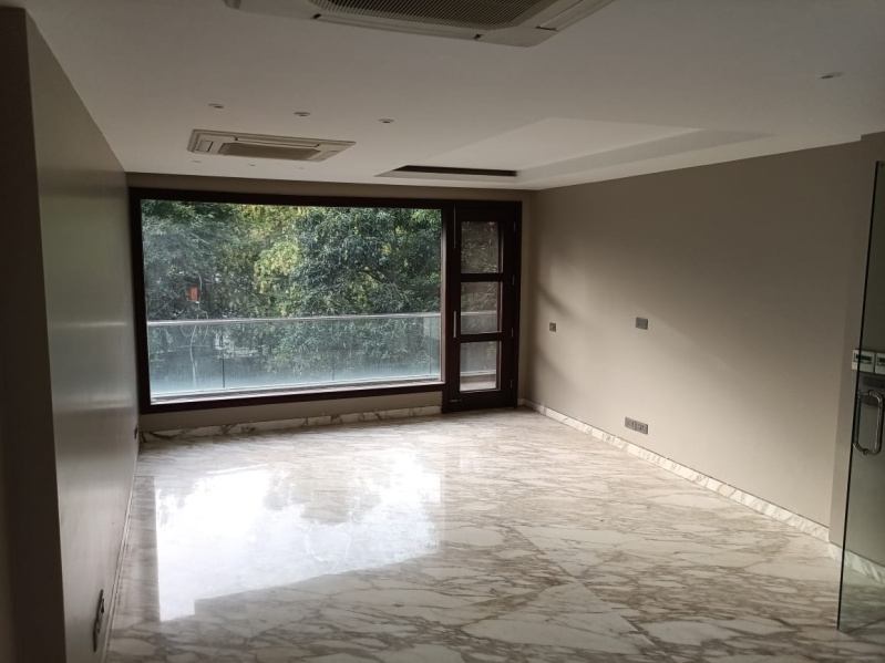 3 BHK Builder Floor for Sale in Block E, Greater Kailash II, Delhi (250 Sq.ft.)