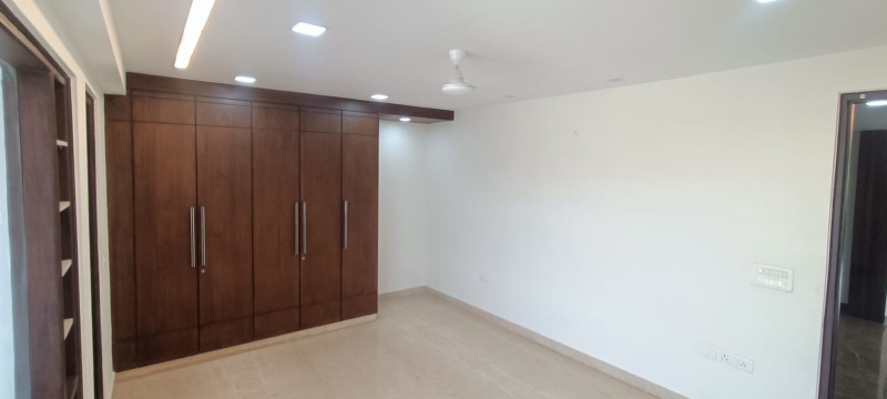 3 BHK Builder Floor for Sale in Block M, Greater Kailash II, Delhi (250 Sq. Yards)