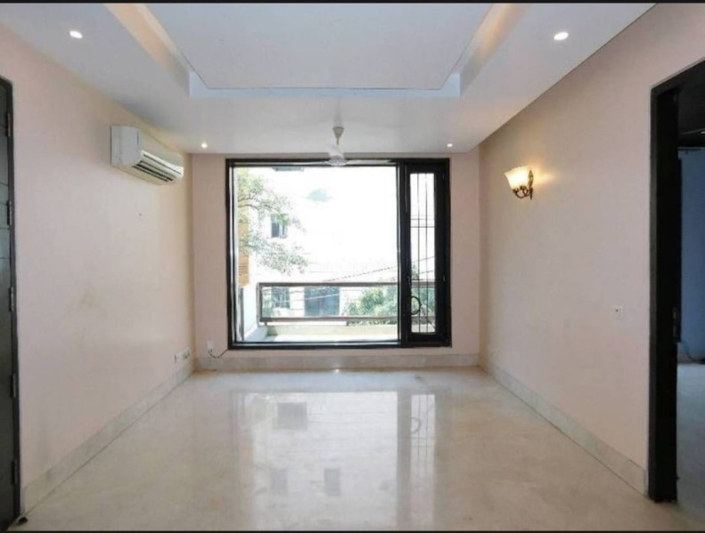 3 BHK Builder Floor for Sale in Block E, Chittaranjan Park, Delhi (160 Sq. Yards)