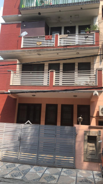 3 BHK Builder Floor for Rent in Block C, East Of Kailash, Delhi (200 Sq. Yards)