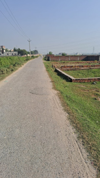 Ramnagar varanasi tengra mode kateriya pul ke pass nh2 highway s 300 miter undar plot sirf 14.5 lakh bissa